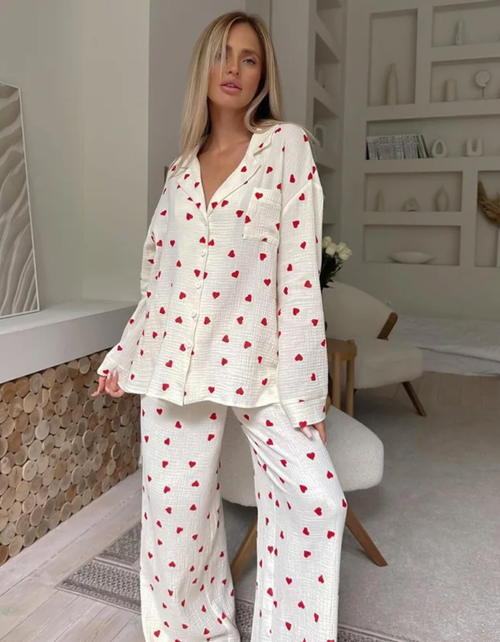 Amarie – Pyjama à cœurs – T-shirt à manches longues et pantalon
