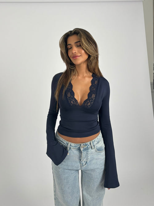 CLARA | HAUT EN DENTELLE