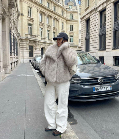 Ebba – Veste en Fourrure Végane Élégante