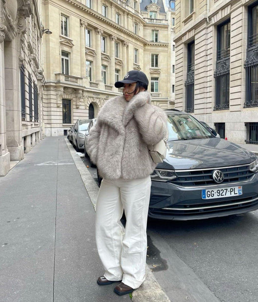 Ebba – Veste en Fourrure Végane Élégante