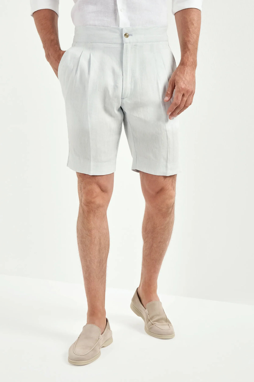 Ice blue linen relaxed shorts - Made in Italy