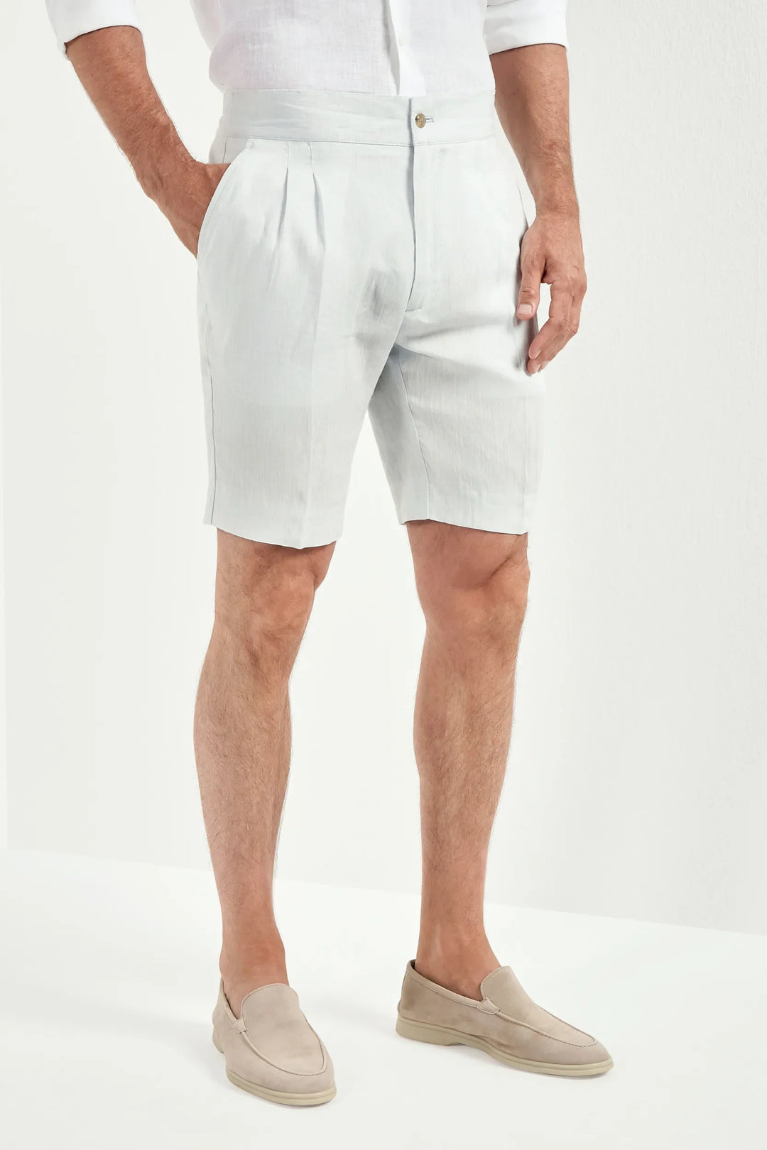 Ice blue linen relaxed shorts - Made in Italy