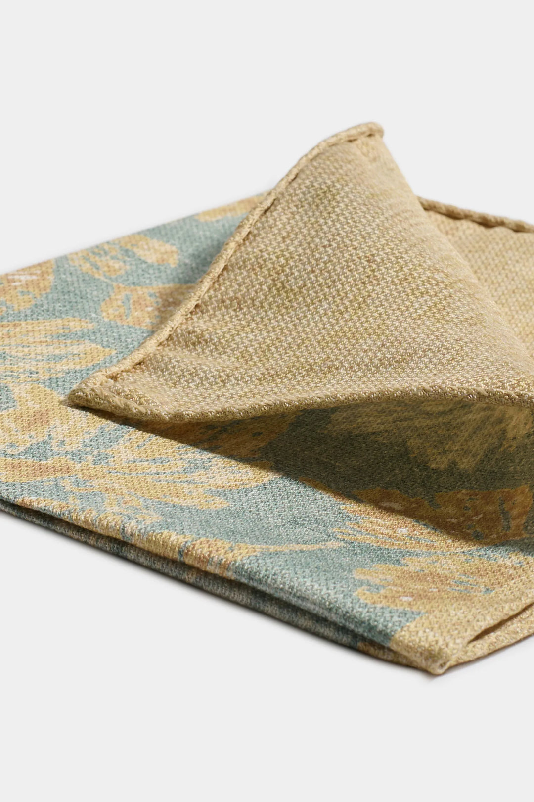 Sage macro flower pocket square - Made in Italy