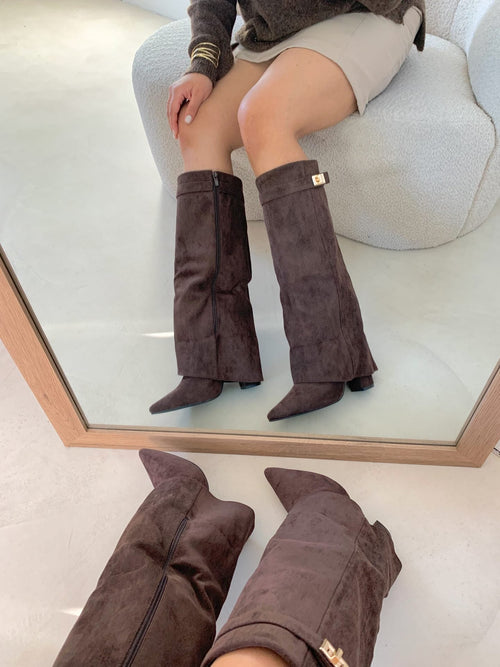 Mocha Luxe - Bottes Veganes Hautes en Suédine
